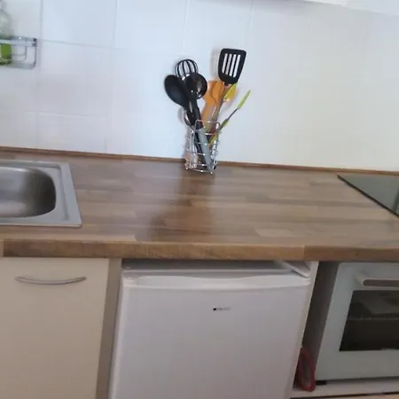 Appartement Studio Centre Les Bains *